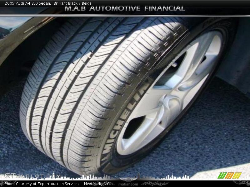 Brilliant Black / Beige 2005 Audi A4 3.0 Sedan
