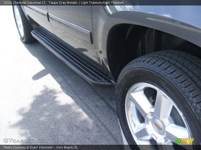 Taupe Gray Metallic / Light Titanium/Dark Titanium 2010 Chevrolet Suburban LT