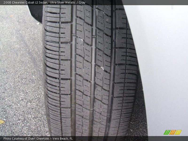 Ultra Silver Metallic / Gray 2008 Chevrolet Cobalt LS Sedan