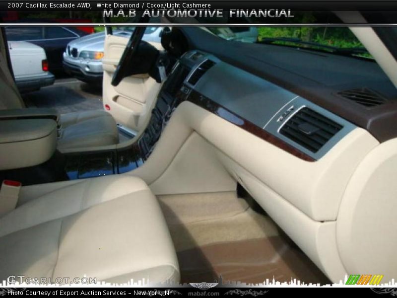 White Diamond / Cocoa/Light Cashmere 2007 Cadillac Escalade AWD