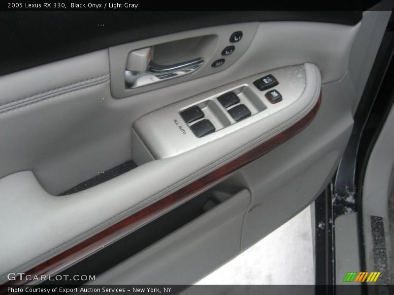 Black Onyx / Light Gray 2005 Lexus RX 330