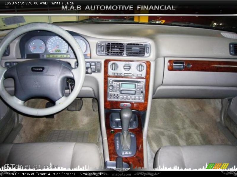 White / Beige 1998 Volvo V70 XC AWD