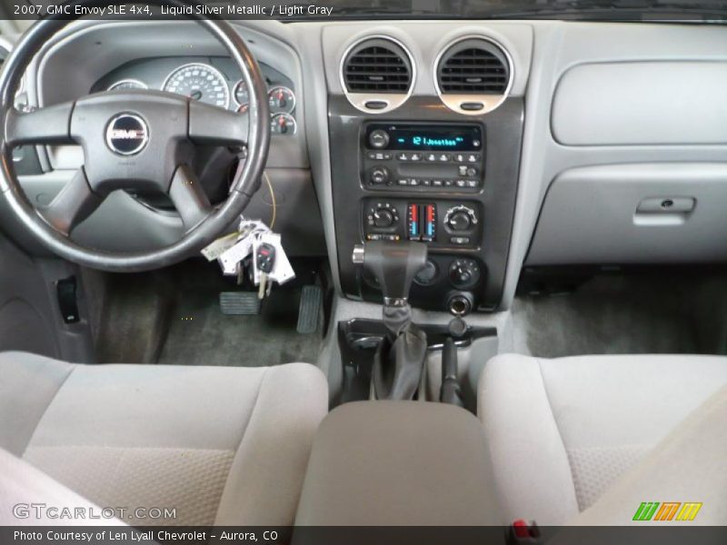 Liquid Silver Metallic / Light Gray 2007 GMC Envoy SLE 4x4