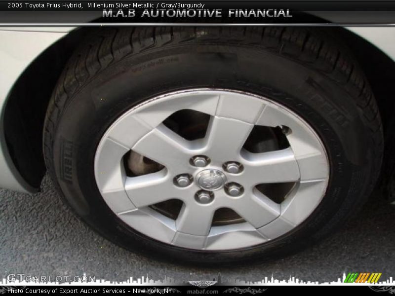 Millenium Silver Metallic / Gray/Burgundy 2005 Toyota Prius Hybrid