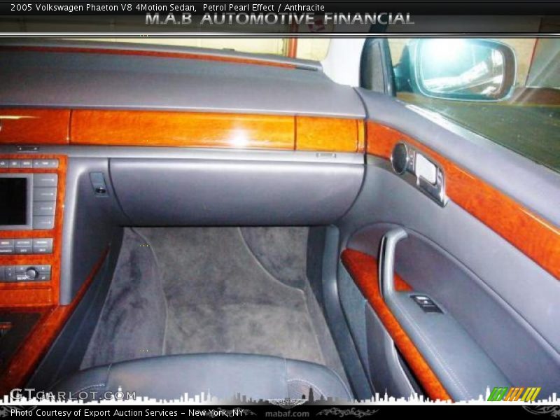 Petrol Pearl Effect / Anthracite 2005 Volkswagen Phaeton V8 4Motion Sedan