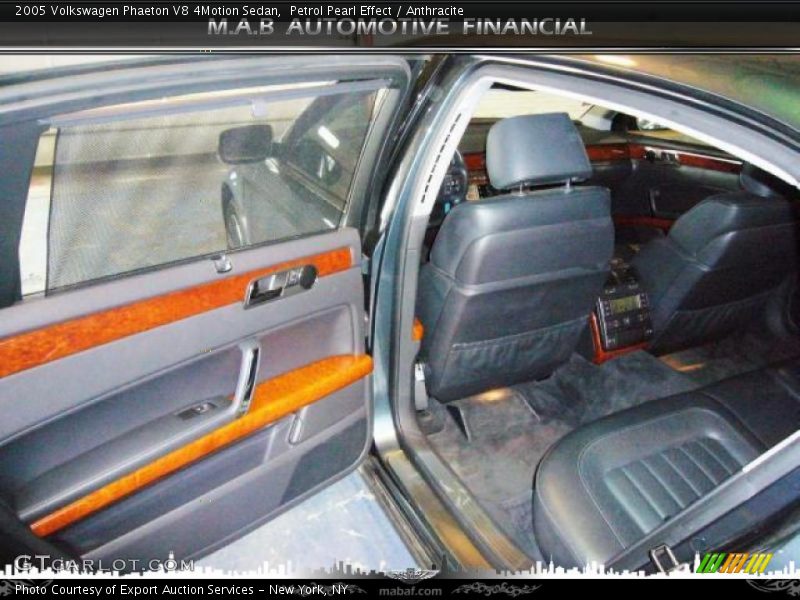 Petrol Pearl Effect / Anthracite 2005 Volkswagen Phaeton V8 4Motion Sedan