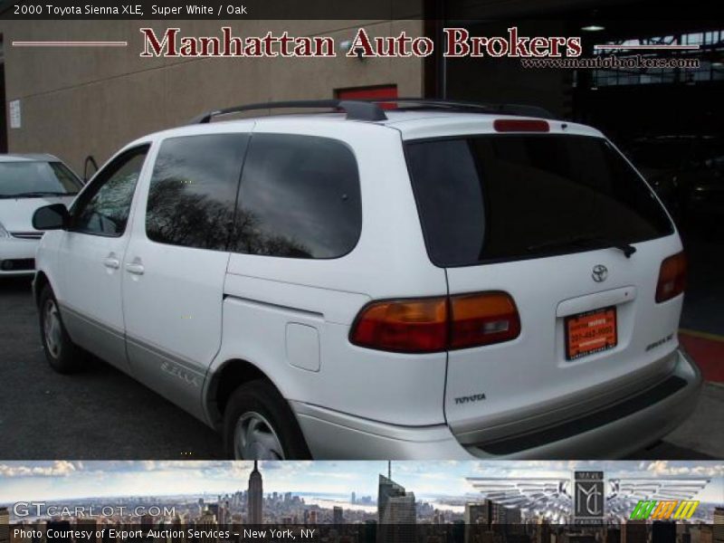 Super White / Oak 2000 Toyota Sienna XLE