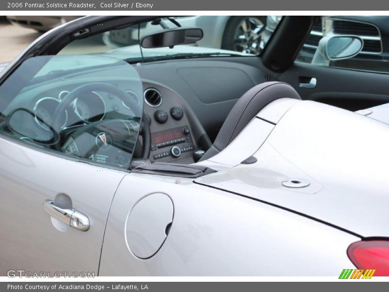 Cool Silver / Ebony 2006 Pontiac Solstice Roadster