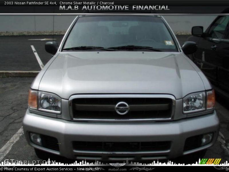 Chrome Silver Metallic / Charcoal 2003 Nissan Pathfinder SE 4x4