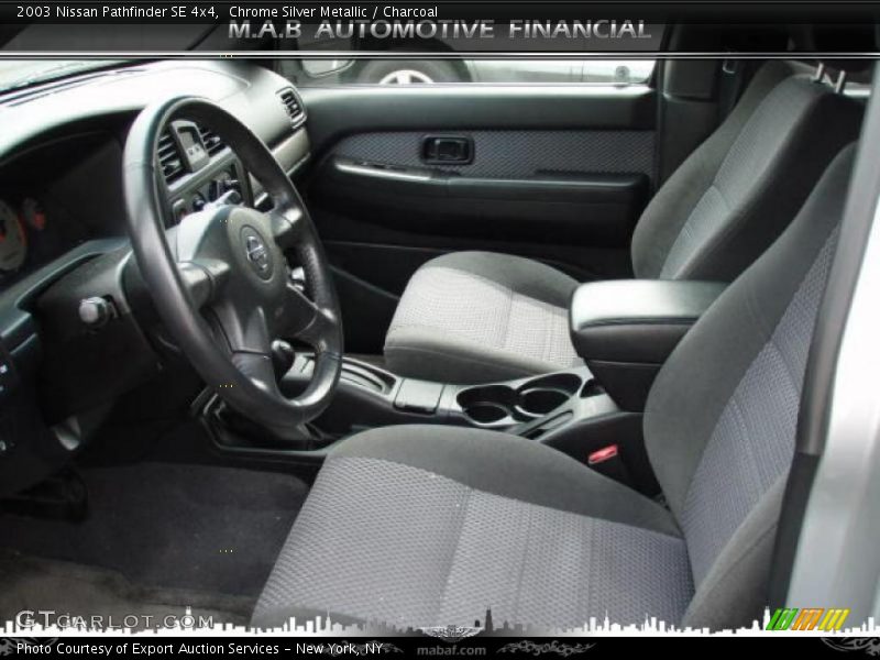 Chrome Silver Metallic / Charcoal 2003 Nissan Pathfinder SE 4x4