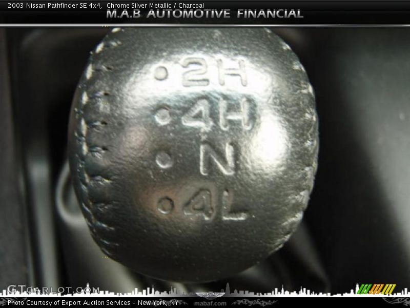 Chrome Silver Metallic / Charcoal 2003 Nissan Pathfinder SE 4x4