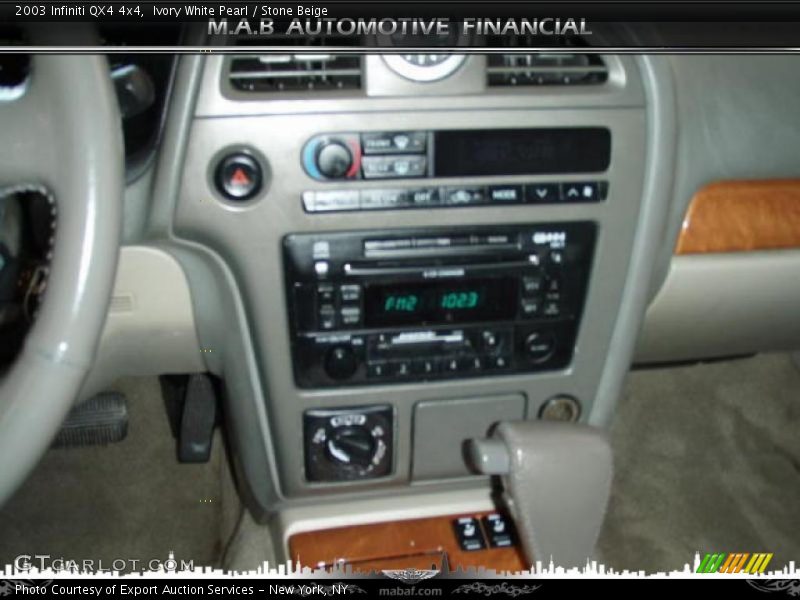 Ivory White Pearl / Stone Beige 2003 Infiniti QX4 4x4