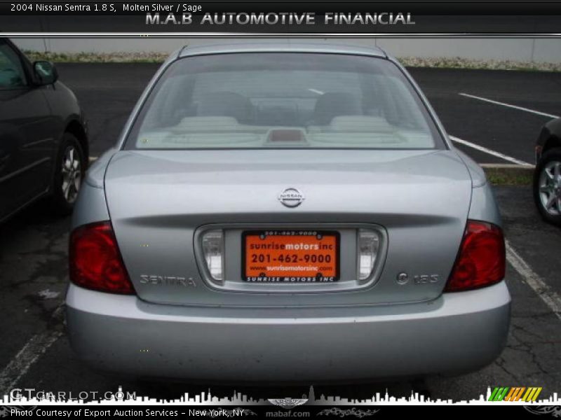 Molten Silver / Sage 2004 Nissan Sentra 1.8 S