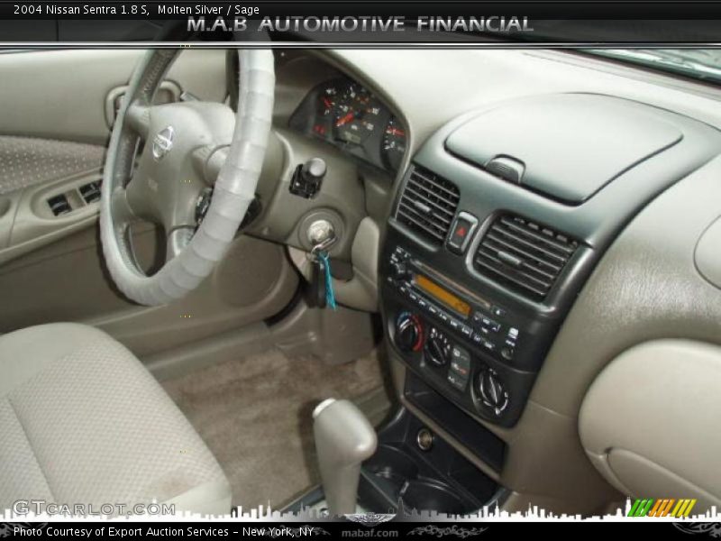 Molten Silver / Sage 2004 Nissan Sentra 1.8 S