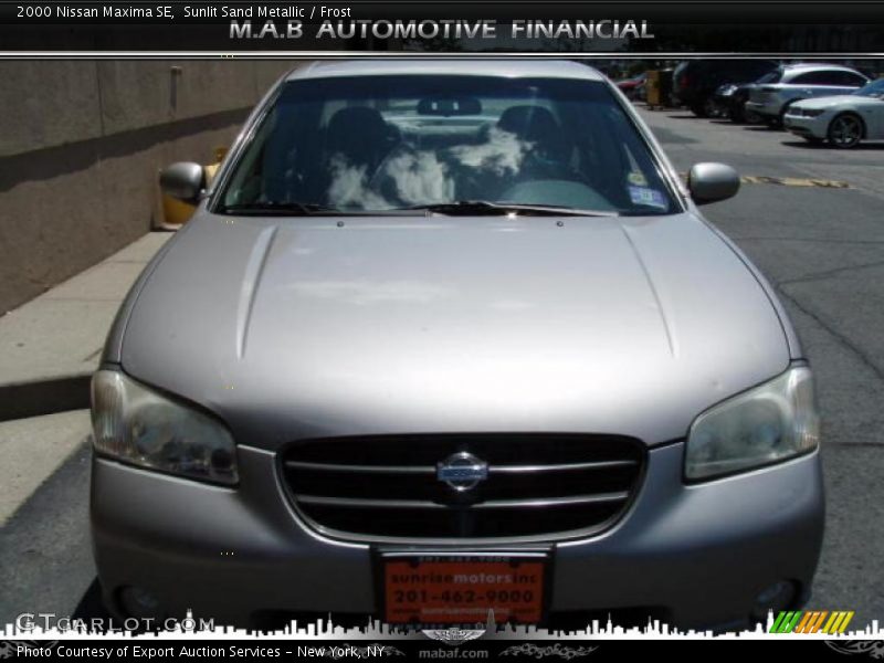 Sunlit Sand Metallic / Frost 2000 Nissan Maxima SE