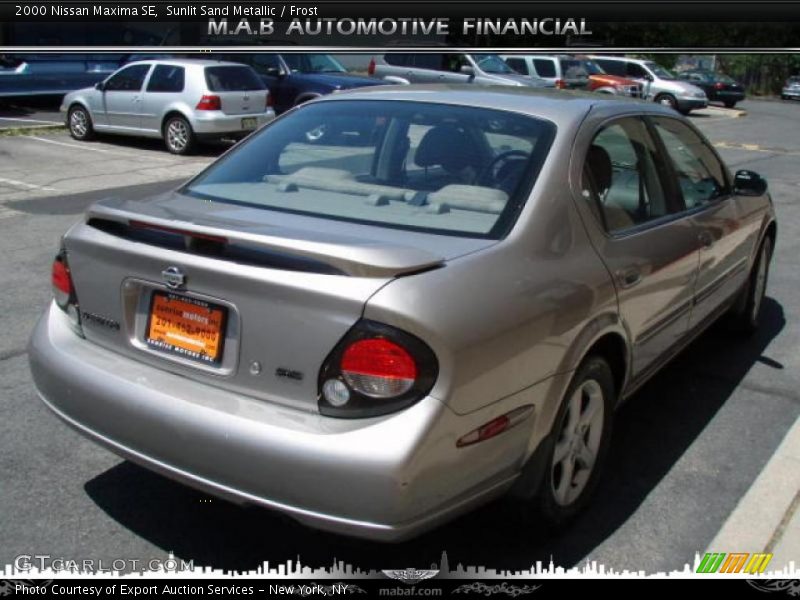 Sunlit Sand Metallic / Frost 2000 Nissan Maxima SE