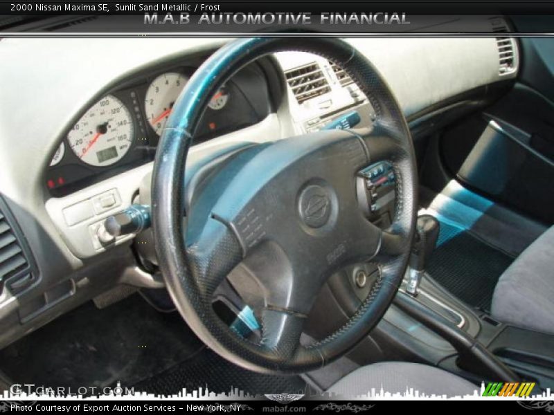 Sunlit Sand Metallic / Frost 2000 Nissan Maxima SE