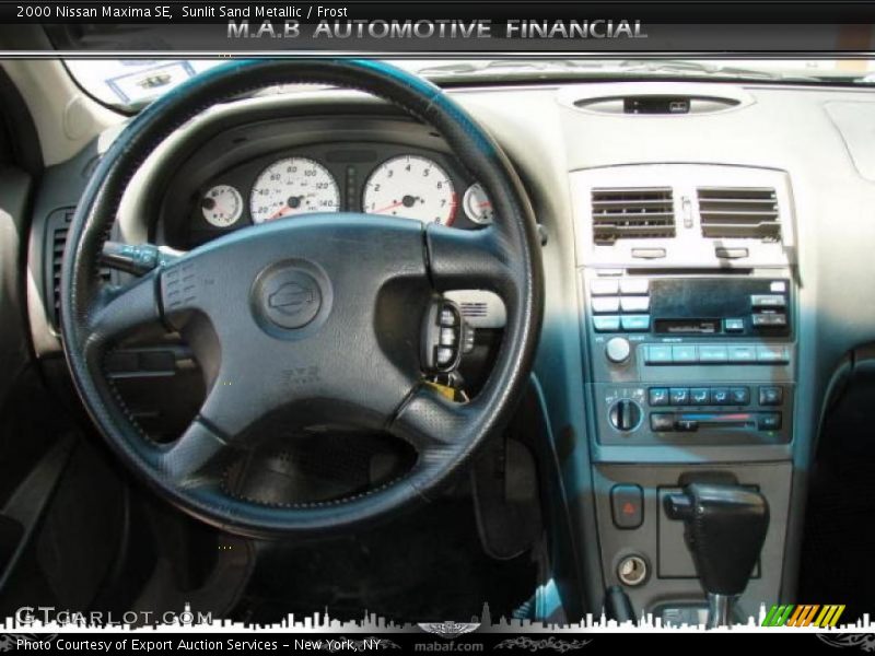 Sunlit Sand Metallic / Frost 2000 Nissan Maxima SE