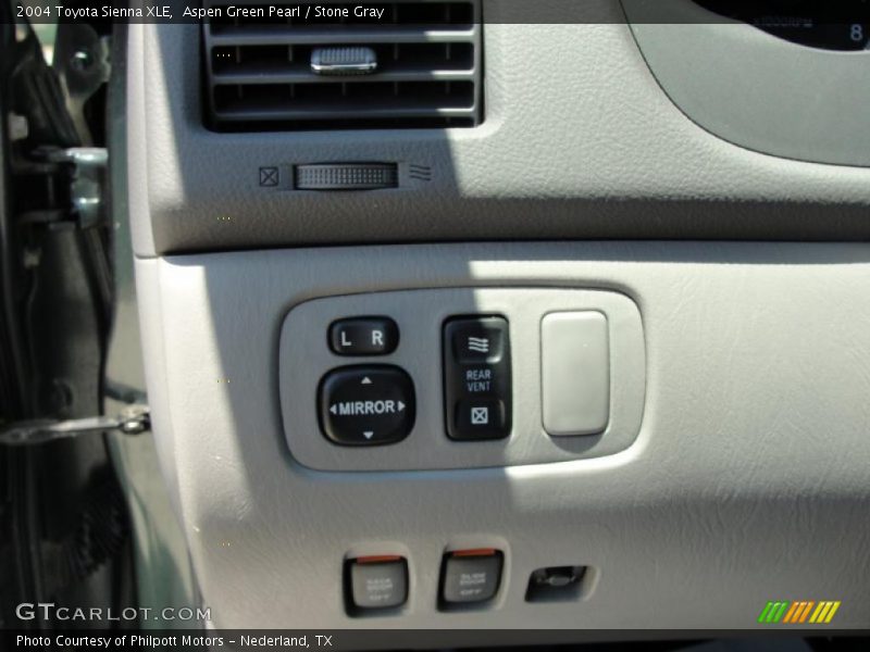 Aspen Green Pearl / Stone Gray 2004 Toyota Sienna XLE