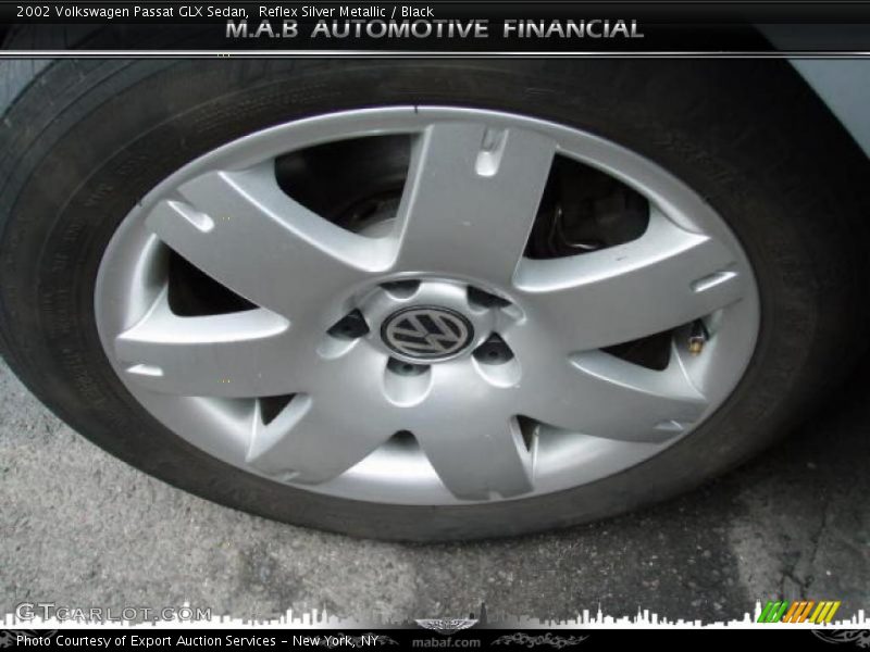 Reflex Silver Metallic / Black 2002 Volkswagen Passat GLX Sedan