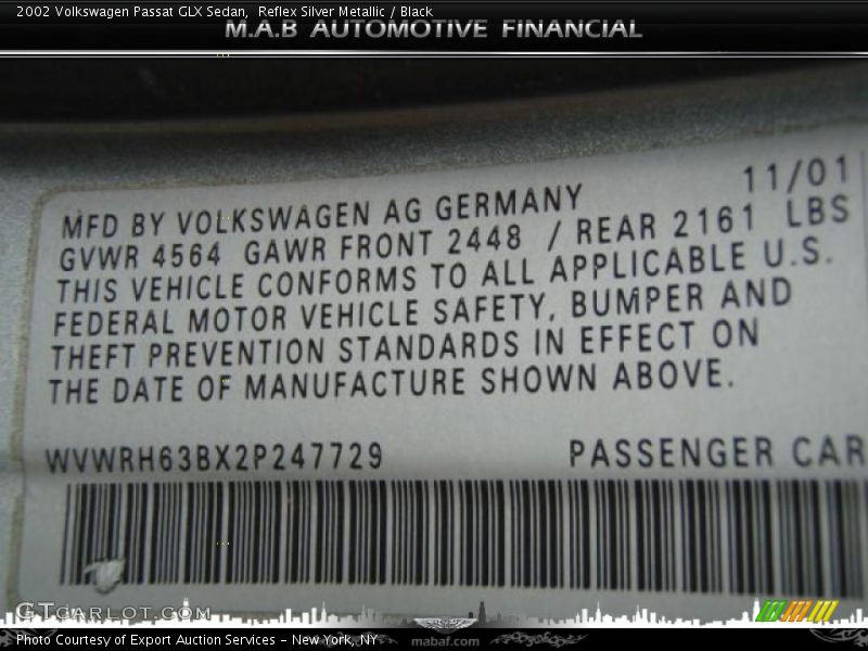 Reflex Silver Metallic / Black 2002 Volkswagen Passat GLX Sedan