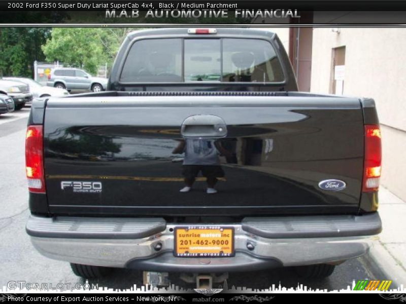 Black / Medium Parchment 2002 Ford F350 Super Duty Lariat SuperCab 4x4
