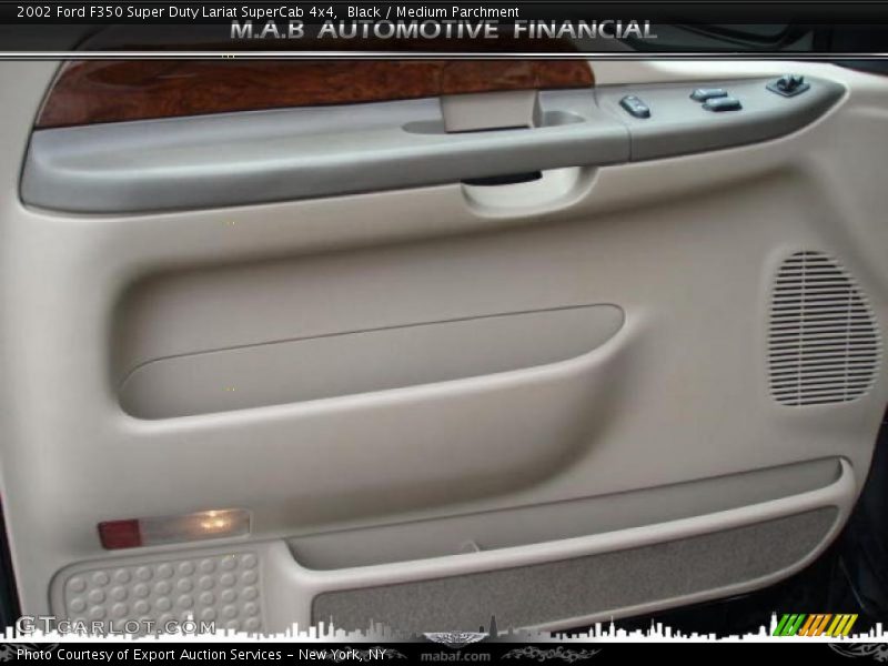 Black / Medium Parchment 2002 Ford F350 Super Duty Lariat SuperCab 4x4