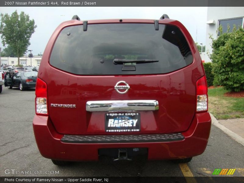 Red Brawn / Desert 2007 Nissan Pathfinder S 4x4