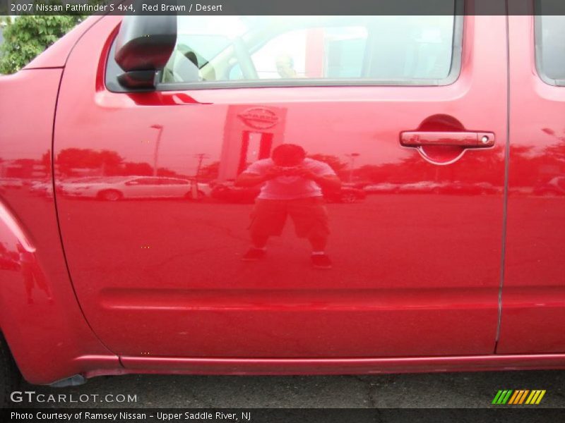 Red Brawn / Desert 2007 Nissan Pathfinder S 4x4