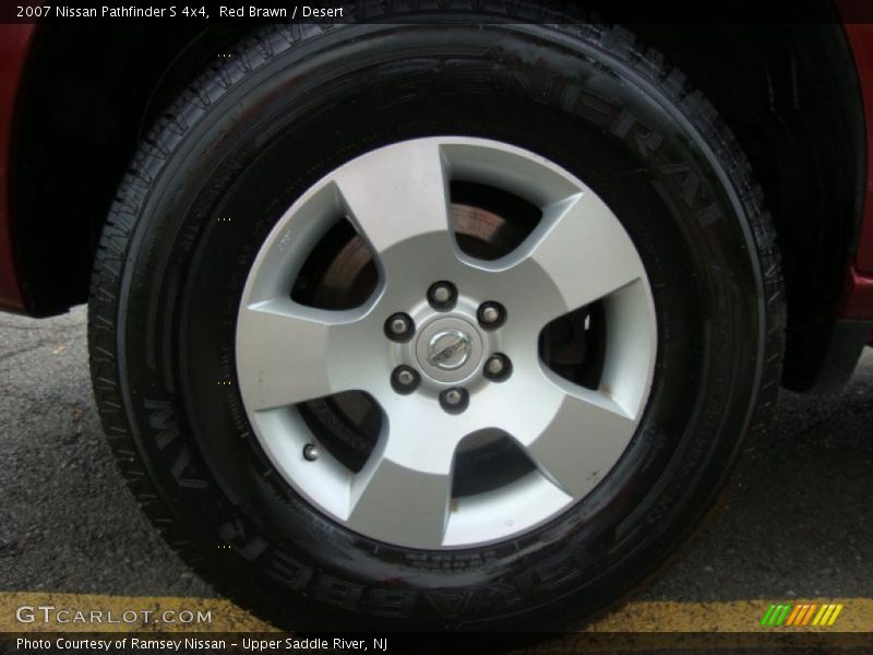 Red Brawn / Desert 2007 Nissan Pathfinder S 4x4