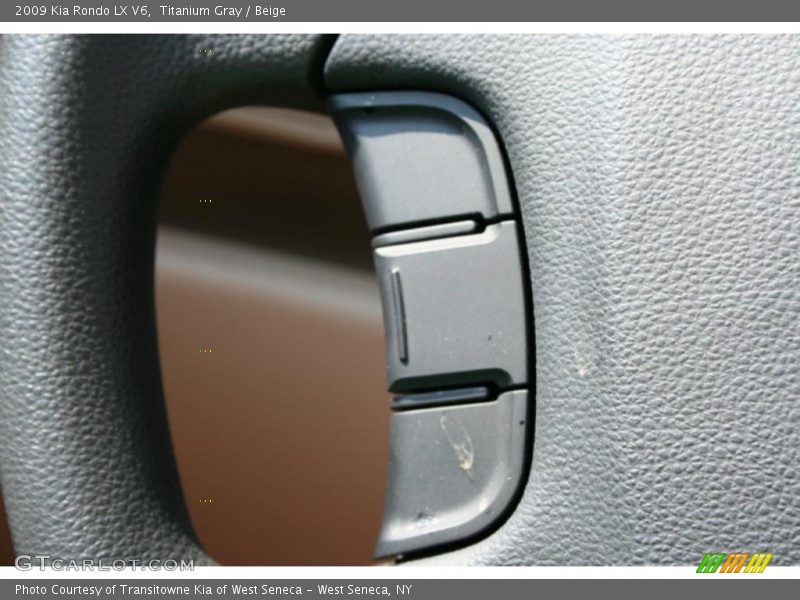 Titanium Gray / Beige 2009 Kia Rondo LX V6