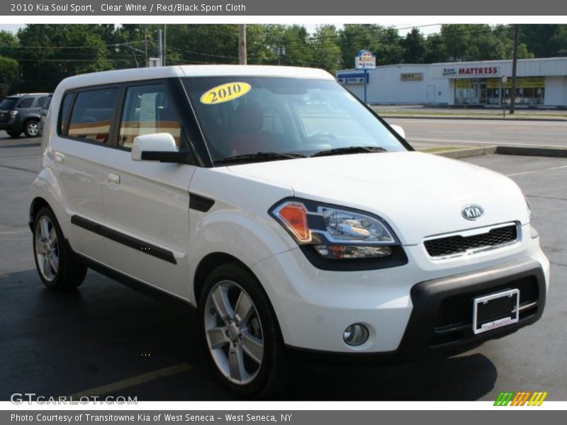 Clear White / Red/Black Sport Cloth 2010 Kia Soul Sport