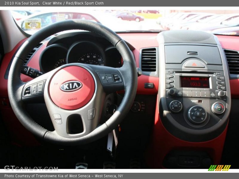 Clear White / Red/Black Sport Cloth 2010 Kia Soul Sport