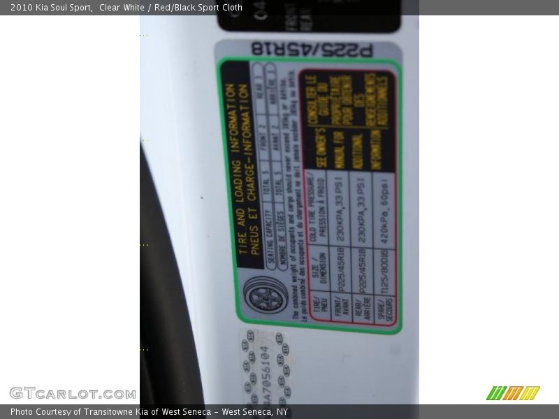 Clear White / Red/Black Sport Cloth 2010 Kia Soul Sport