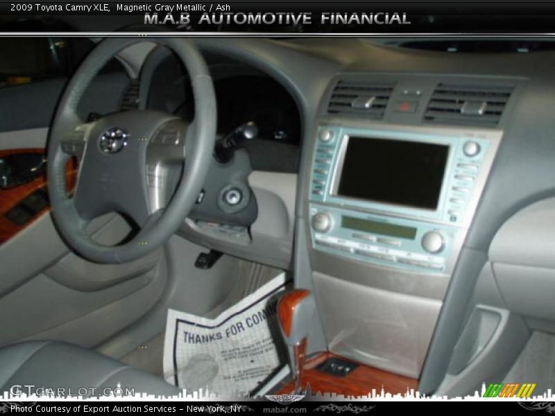 Magnetic Gray Metallic / Ash 2009 Toyota Camry XLE
