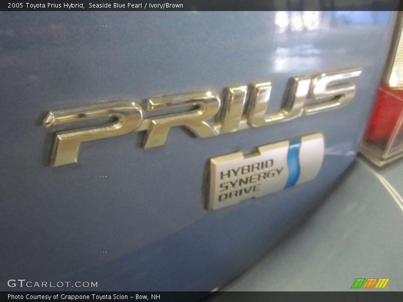Seaside Blue Pearl / Ivory/Brown 2005 Toyota Prius Hybrid
