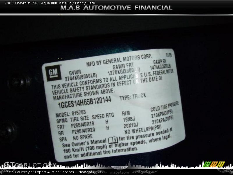 Aqua Blur Metallic / Ebony Black 2005 Chevrolet SSR