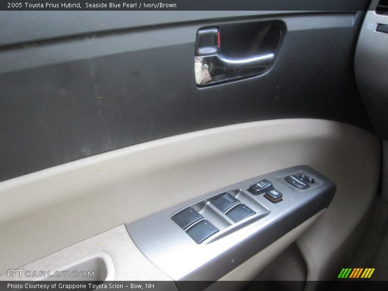 Seaside Blue Pearl / Ivory/Brown 2005 Toyota Prius Hybrid