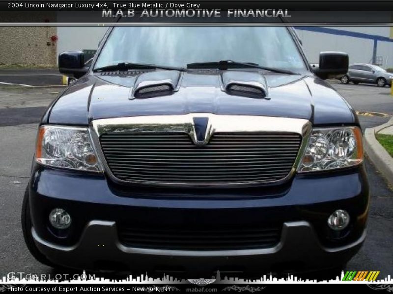 True Blue Metallic / Dove Grey 2004 Lincoln Navigator Luxury 4x4