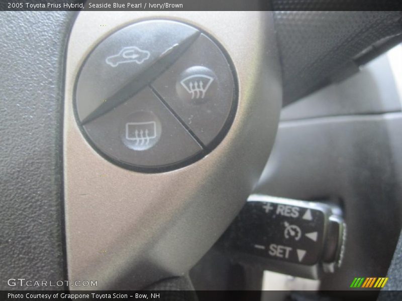 Seaside Blue Pearl / Ivory/Brown 2005 Toyota Prius Hybrid