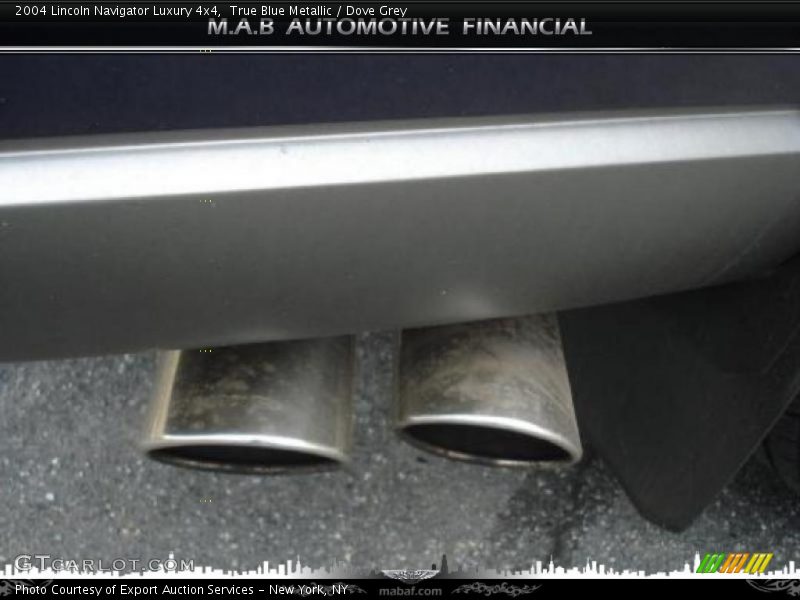 True Blue Metallic / Dove Grey 2004 Lincoln Navigator Luxury 4x4