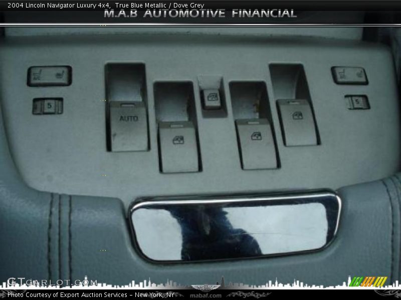 True Blue Metallic / Dove Grey 2004 Lincoln Navigator Luxury 4x4