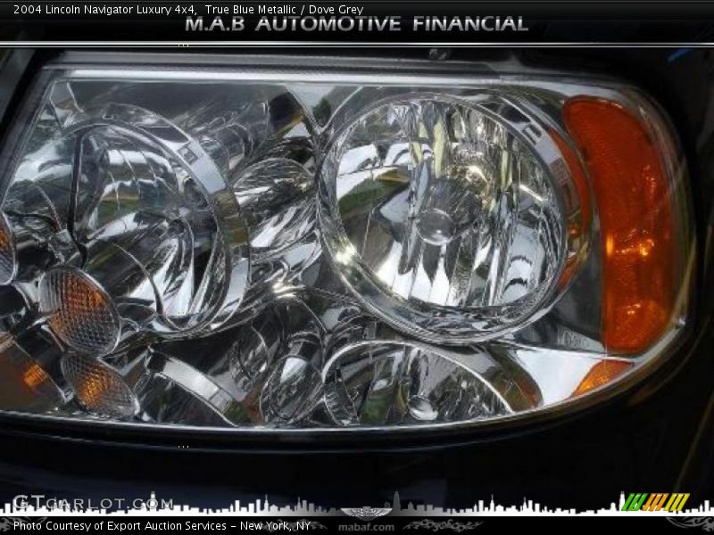 True Blue Metallic / Dove Grey 2004 Lincoln Navigator Luxury 4x4
