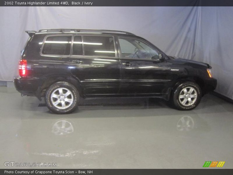 Black / Ivory 2002 Toyota Highlander Limited 4WD