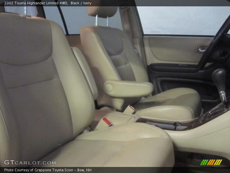 Black / Ivory 2002 Toyota Highlander Limited 4WD