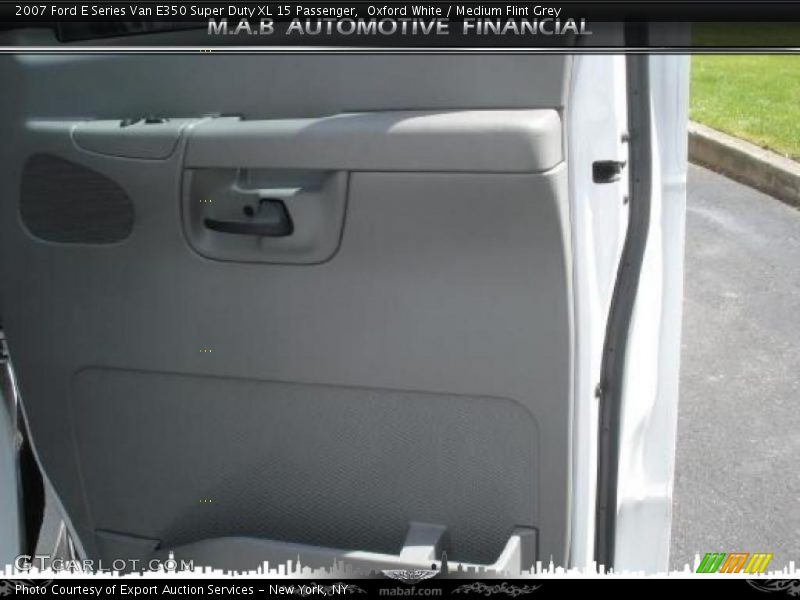 Oxford White / Medium Flint Grey 2007 Ford E Series Van E350 Super Duty XL 15 Passenger