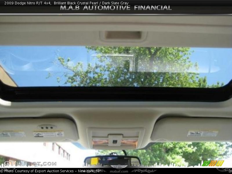 Brilliant Black Crystal Pearl / Dark Slate Gray 2009 Dodge Nitro R/T 4x4