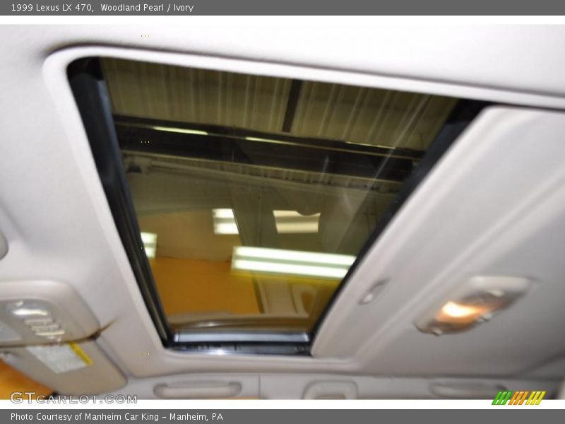 Woodland Pearl / Ivory 1999 Lexus LX 470