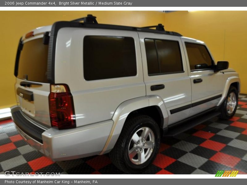 Bright Silver Metallic / Medium Slate Gray 2006 Jeep Commander 4x4