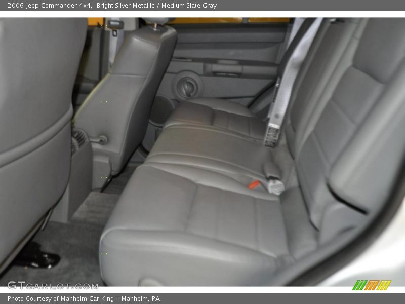 Bright Silver Metallic / Medium Slate Gray 2006 Jeep Commander 4x4